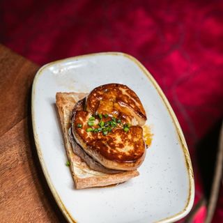 Solomillo a la plancha con foie