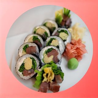 Futo-maki z wędzonym tuńczykiem 10 szt