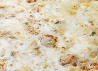 Pizza 4 Quesos (30 Cm.)