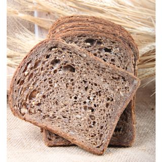 Pain demie complet en tranche