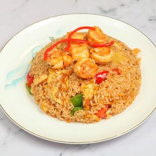 Arroz Frito Thai con Piña y Gambas