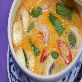 (95)Sopa de tom-yam