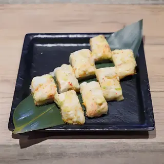 Sushi Pizza Deluxe