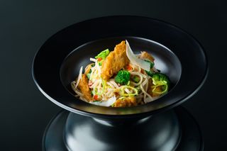 Ուդոն հավի նագեթով