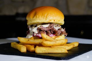 Hamburguesa Nacional + Patatas