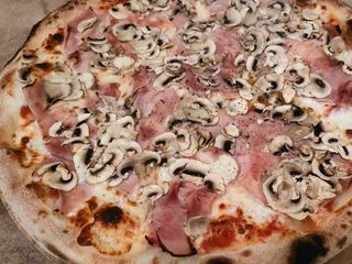 Pizza Capri