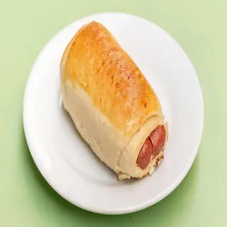Enroladinho de salsicha / Rollito de salchicha