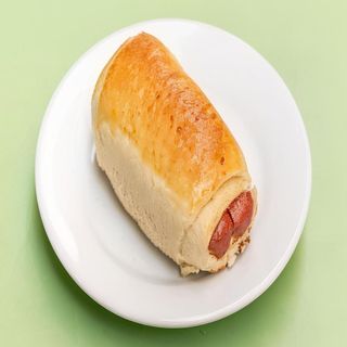 Enroladinho de salsicha / Rollito de salchicha