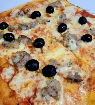 Pizza Sarda