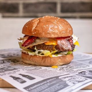 Hamburguesa sabrosa (220 g.)