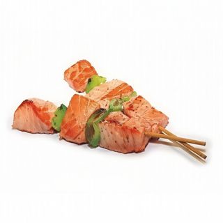 16 Kushiyaki Salmón (2 Pzs.)