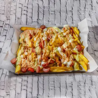 Salchipapa Gratinada XXL