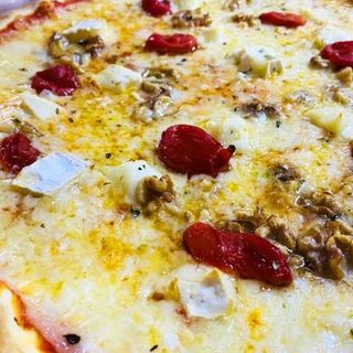 Pizza capra e noci (36cm)