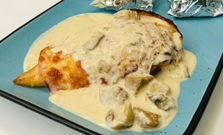 Valdostana din piept de pui