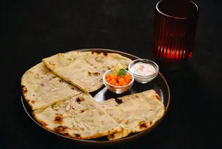 Vedmi Poli