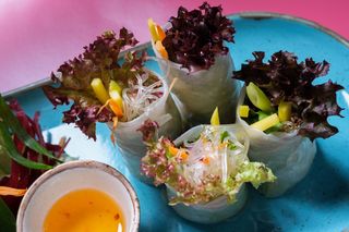 Fresh Spring Rolls (2 sztuki)