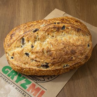 CHLEB PSZENNY Z OLIWKĄ