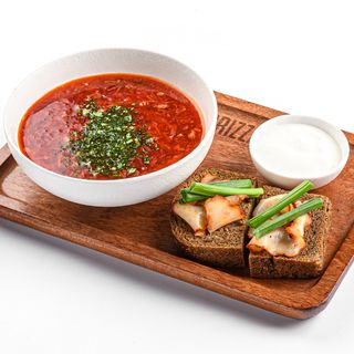 Борщ Киевский с копченным курдюком