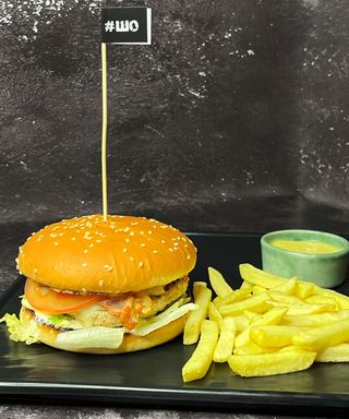 Бургер Цезар (340/100/40г)