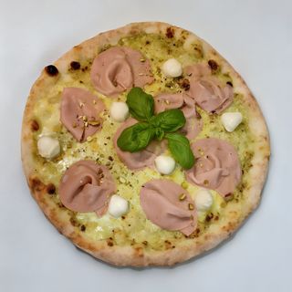Pizza Pistacio Mortadela