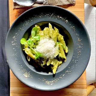 Penne pesto și spanac