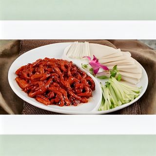 Porc în sos Beijing 京酱肉丝