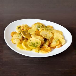 Картофи по селски (200г)