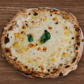 Pizza 5 formaggi