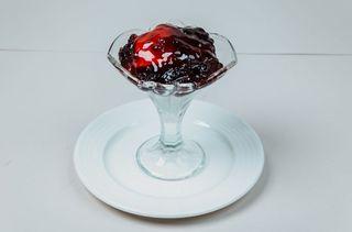 270. Цедено мляко с боровинки