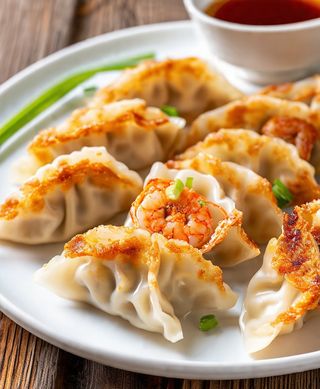004. Ebi Gyoza