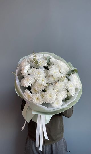 Стойкая хризантема 9 веток 