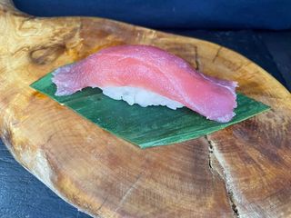 Nigiri Atum