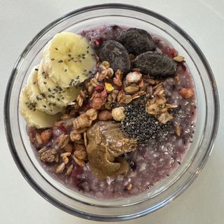 Ljubičanstveno velika