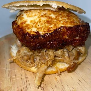 Arepa La Pork (1 Ud.)