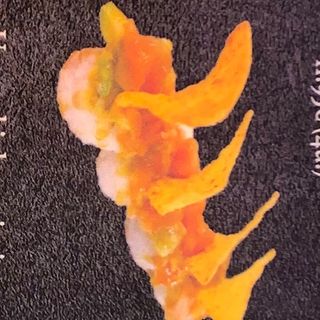  180 Uramaki de surimi con aguacate y salmón (8 pzs.)