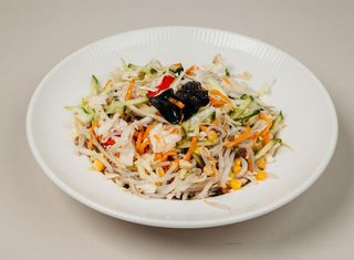 76. Салата асорти