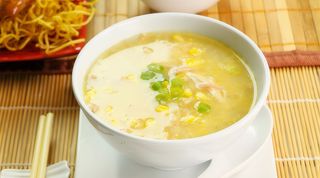 16. Sopa De Maíz Con Cangrejo