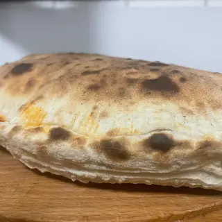 Калцоне с прошуто 30 см