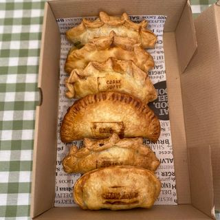 1/2 docena de EMPANADAS