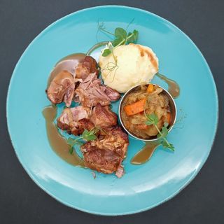 Джолан с пюре от картофи и провалоне (350г)