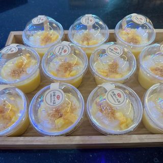 Fruits pudding
