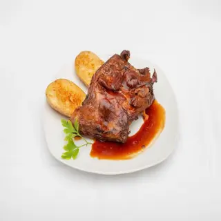 Plato De Costillas A La Barbacoa