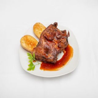 Plato De Costillas A La Barbacoa