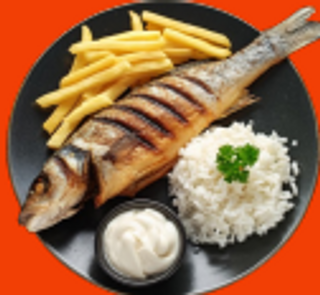 Plato Combinado De Lubina A La Plancha