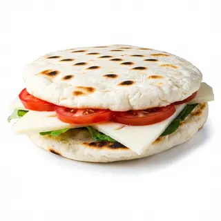 Arepa De Queso Blanco Con Tomate