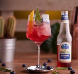 Сидр Somersby З Чорницею (0.5л)