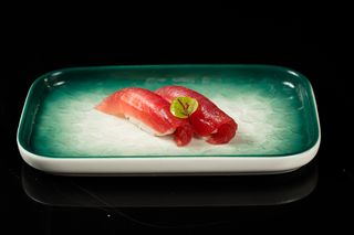 44.NIGIRI TUNA