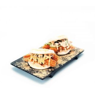 Bao de gambas fritas (2 uds.)