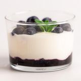 Yogur Con Mermelada De Arándanos