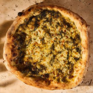 Base Pesto Y Mozzarella Fior Di Latte